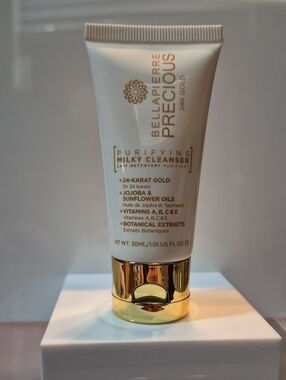 BellaPierre Cosmetics Precious 24K Gold Purifying Milky Cleanser, 1oz (TS), New